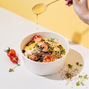 Лосось з амарантом та кроповим соусом